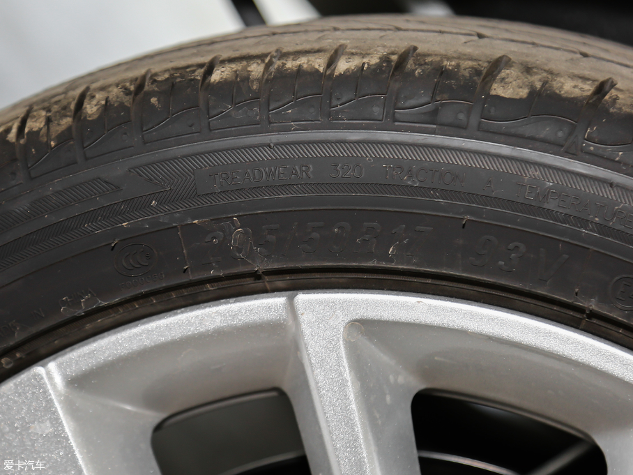 2018GX 1.5T CVTɫ V