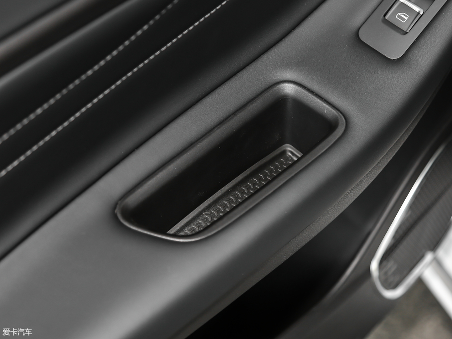 2018GX 1.5T CVTɫ V