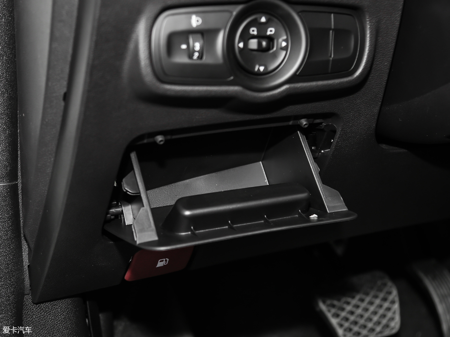 2018GX 1.5T CVTɫ V