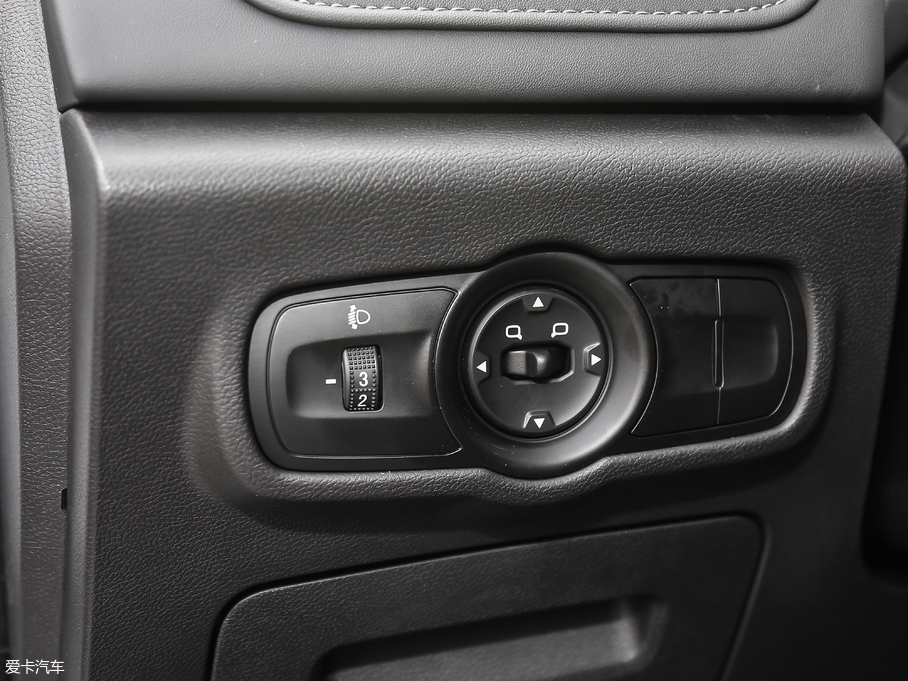 2018GX 1.5T ք(dng)ɫ (gu)V