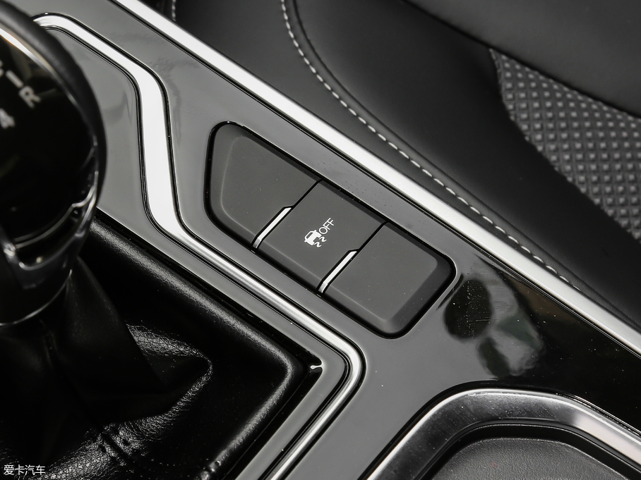 2018GX 1.5T ք(dng)ɫ (gu)V