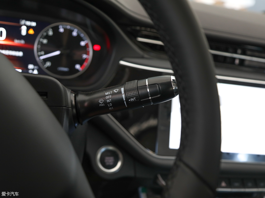 2018GX 1.5T ք(dng)ɫ (gu)V