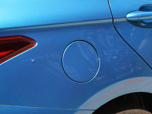 20181.5T ք(dng)ɫ (gu)V (x)(ji)^