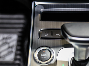 2019FLY 1.5T Ԅӿv V п؅^