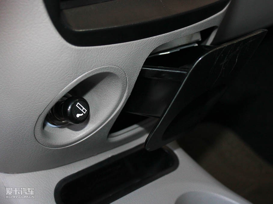 2009������QQ3 0.8L �ք�(d��ng)������