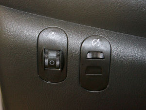 2009款0.8L 手动新启航版 中控区