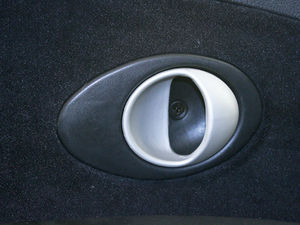2009款0.8L 手动新启航版 空间座椅
