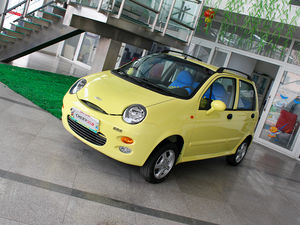 2009款0.8L 手动新启航版 整体外观