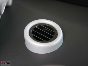 2009款1.3L 手动欢心版 中控区