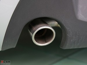 2009款1.3L 手动欢心版 排气管
