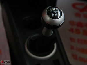 2009款1.3L 手动欢心版 中控区