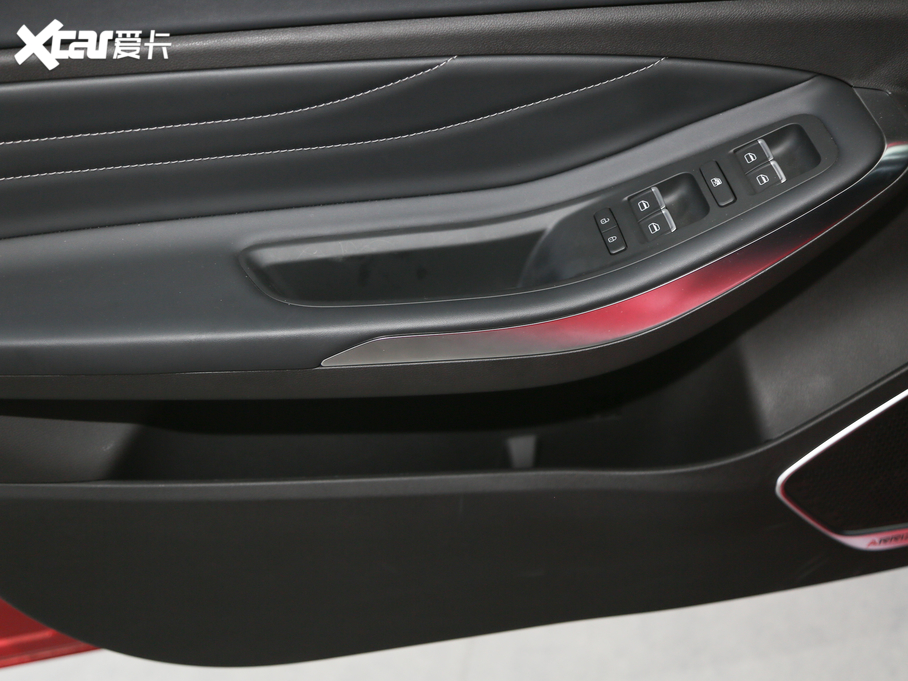 2019GX 1.5T CVTɫ V