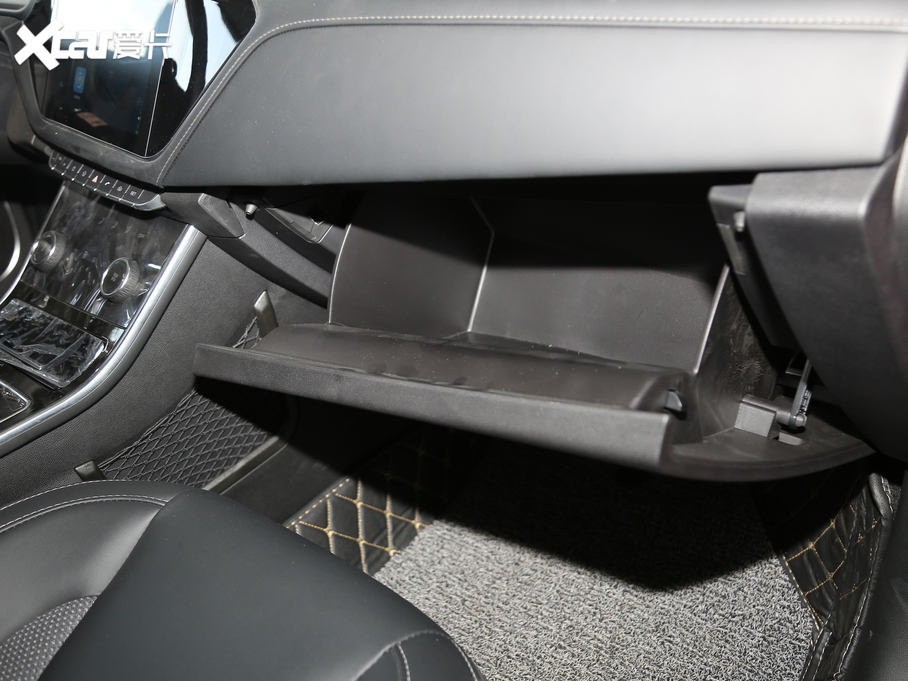 2019GX 1.5T CVTɫ V