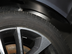 20191.5T CVTɫ V ݆̥ߴ