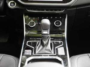 20191.5T CVTҫɫ VI п؅^