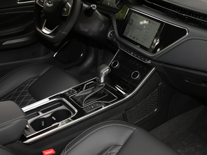 20191.5T CVTҫɫ VI п؅^