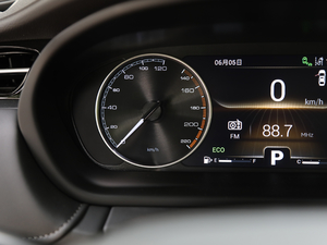 20191.5T CVTҫɫ VI п؅^