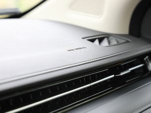 20191.5T CVTҫɫ VI п؅^