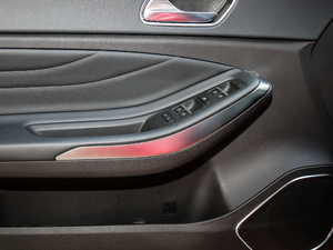 2019Pro 1.5T CVTɫ VI g