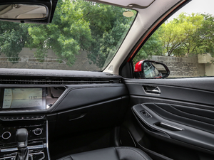 2019Pro 1.5T CVTɫ VI п؅^(q)