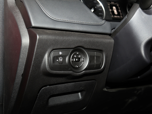 20191.5T CVTɫ VI п؅^