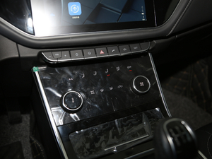 20191.5T CVTɫ V п؅^