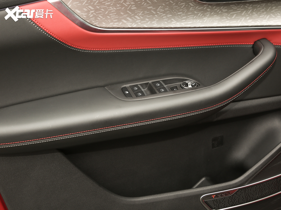 20207 а 1.6T DCT7̖