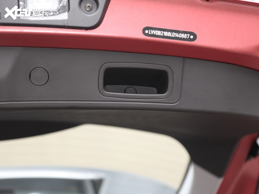 20207 а 1.6T DCT7̖