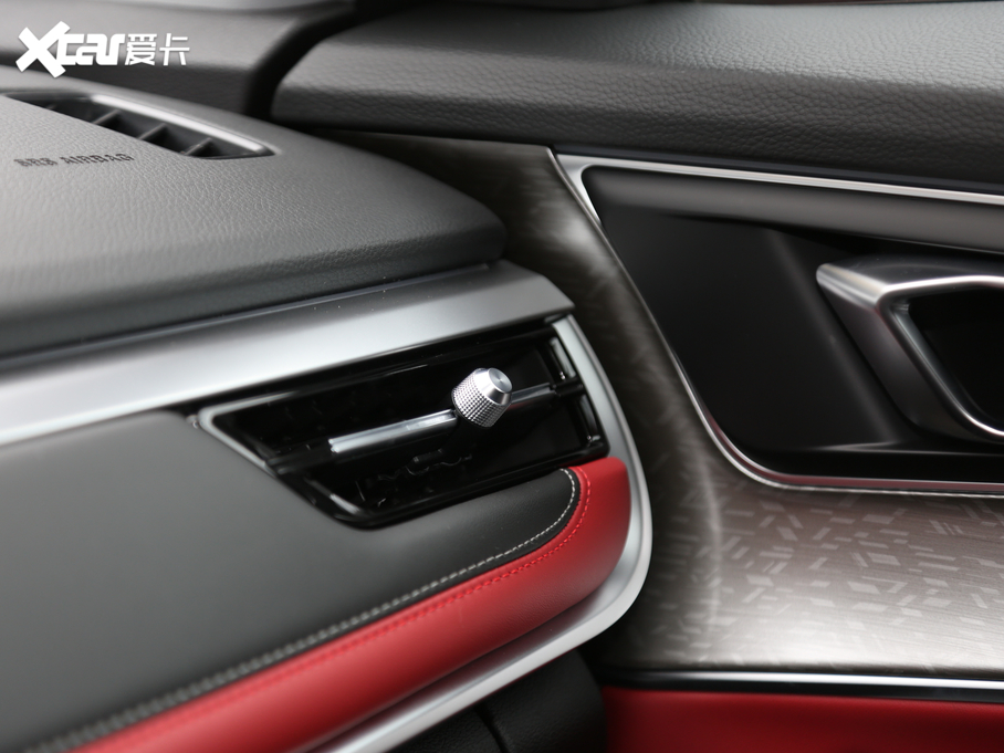 20207 а 1.6T DCT7̖