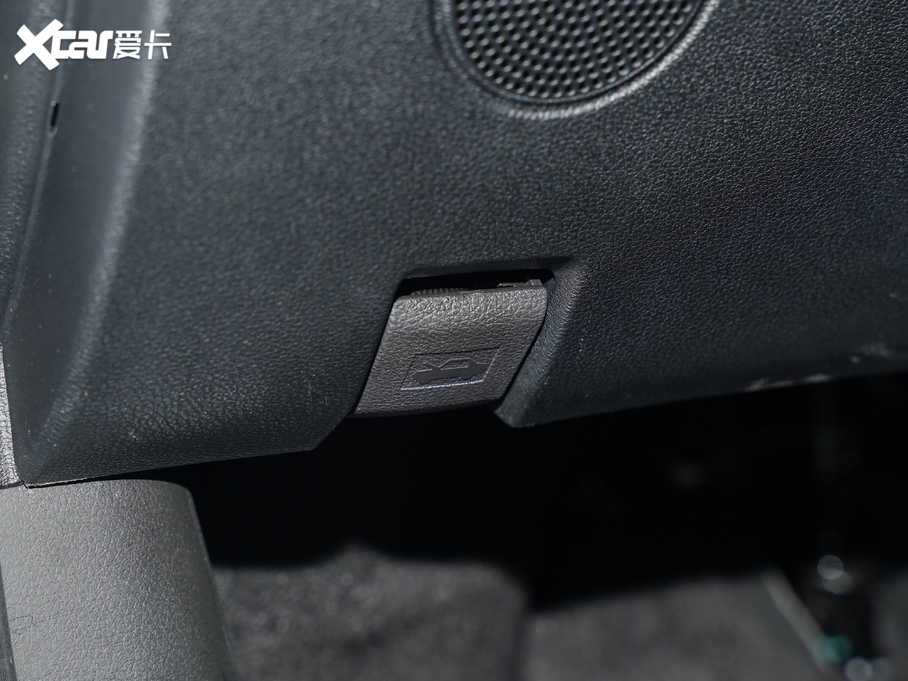 20207 а 1.6T DCT5̖