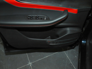 20201.6T DCT Pro ǰTg