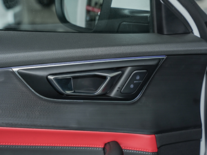 2020а 1.6T DCT5̖ g