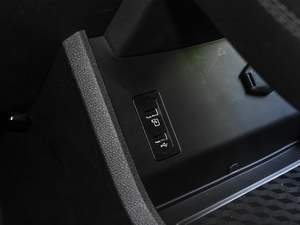 2020ܰ 1.5T CVT5̖ п؅^(q)