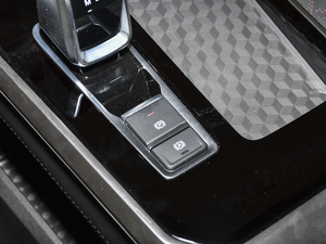 2020ܰ 1.5T CVT3̖ п؅^