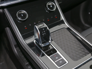 2020290TGDI DCTr(sh)а QU