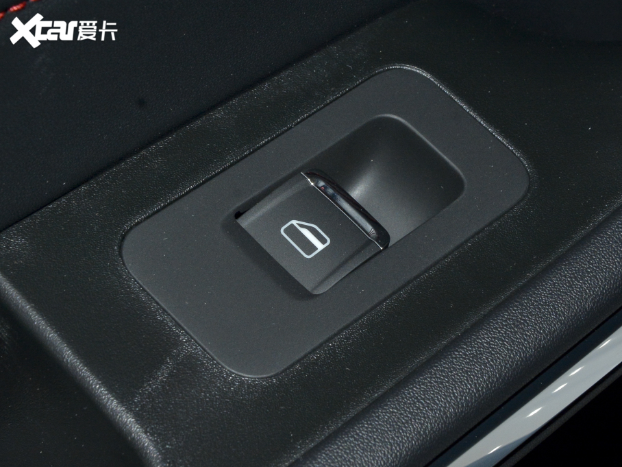 20213x @ʯ 1.5L CVT3-