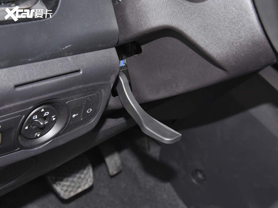 20213x Ŀ @ʯ 1.5L CVT3-