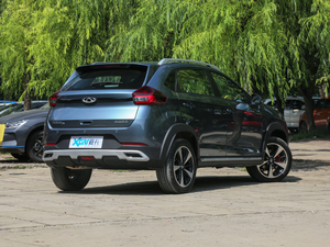 2021款PLUS 1.5L CVT尽兴松子版 整体外观