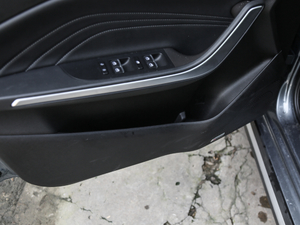 2021PLUS 1.5L CVTMdӰ ǰTg