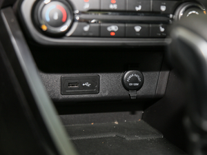 2021PLUS 1.5L CVTMdӰ п؅^