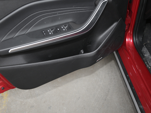 2021PLUS 1.5L CVTMdӰ ǰTg