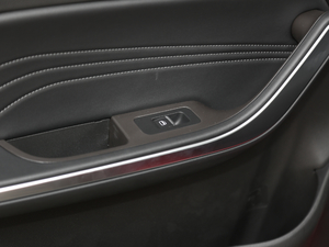 2021PLUS 1.5L CVTMdӰ п؅^(q)