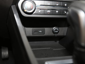 2021PLUS 1.5L CVTMdӰ п؅^(q)