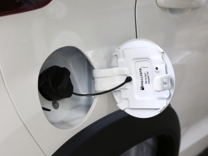 2021款钻石版 1.5L 手动2克拉 油箱盖