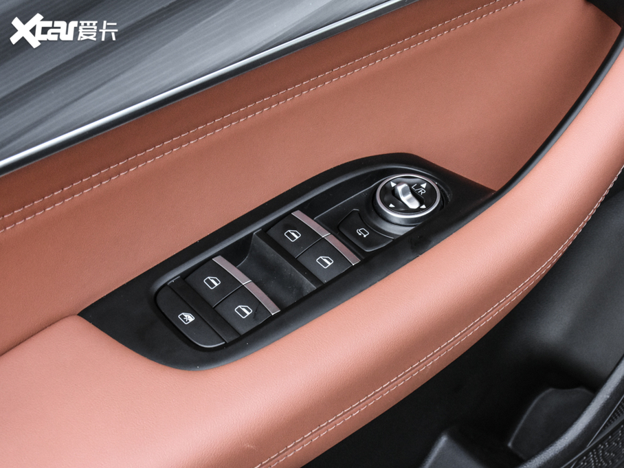 20218 PLUS 290TGDI DCT 7