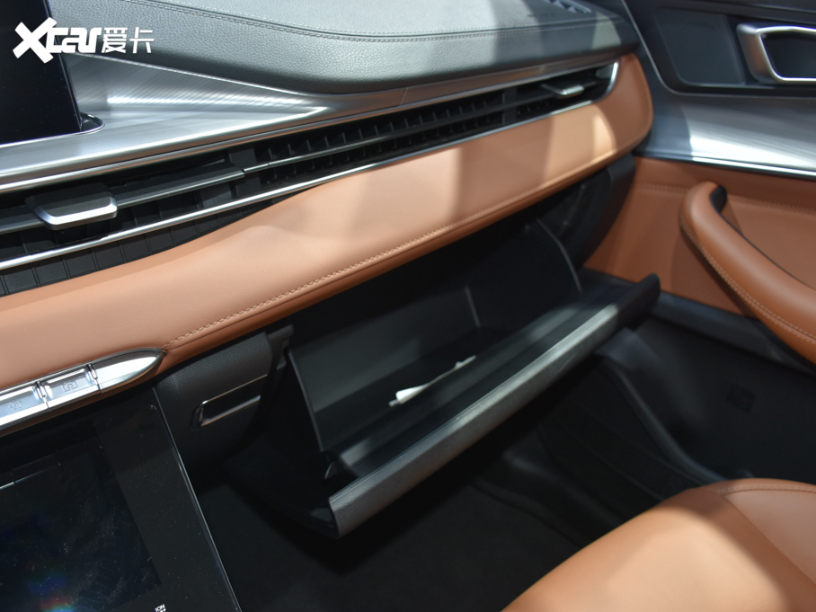 20218 PLUS 290TGDI DCT