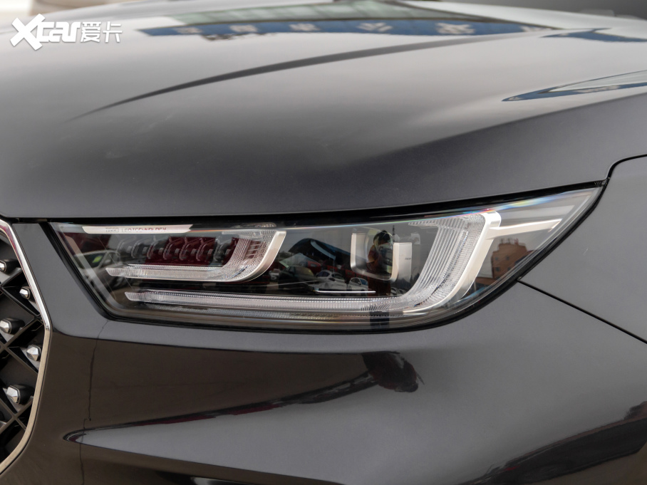 20218 PLUS MHEV 230TCI CVT