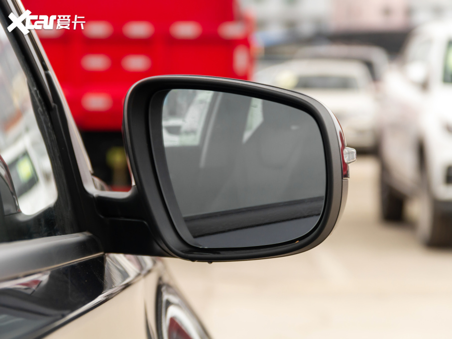 20218 PLUS MHEV 230TCI CVT