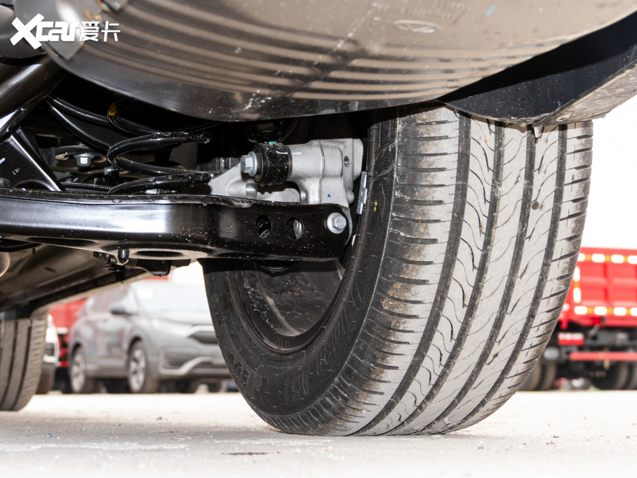 20218 PLUS MHEV 230TCI CVT