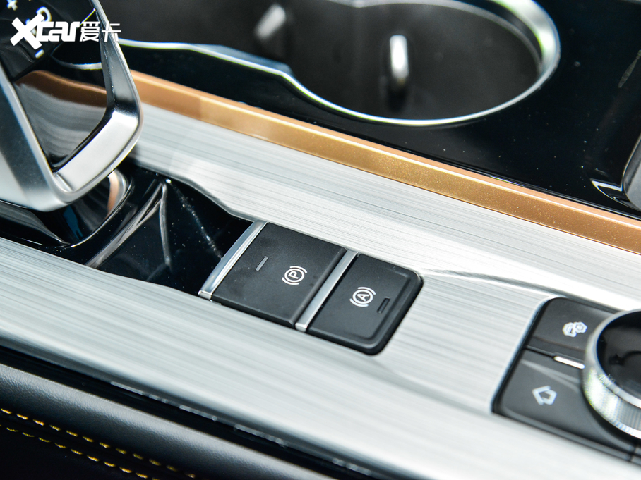 20215 PLUS СAI 1.5T CVTPLUS